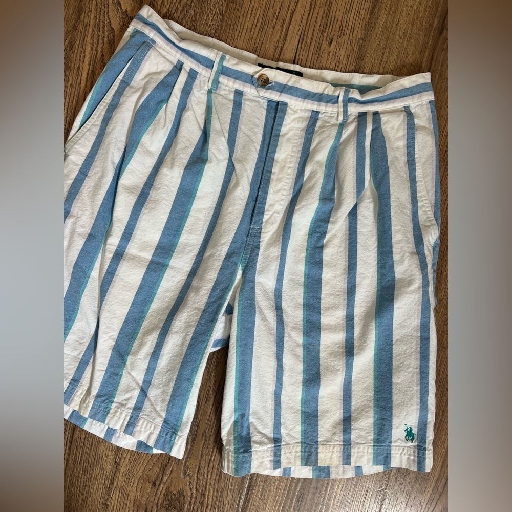 Vintage Knights of Round Table Striped Shorts EUC White Blue 34